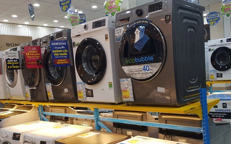 So sánh máy giặt hiện đại hiệu quả cao với máy giặt truyền thống